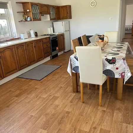 Panoramic Ocean Views Of Ellybay